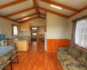Inland Waters Holiday Parks Lake Burrendong - Hotel WA 6