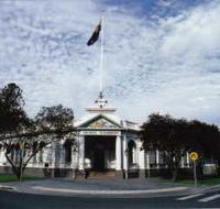 Museum of The Riverina - Historic Council Chambers Site - Hotel WA