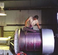 Orange Mountain Wines - Hotel WA