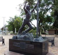 Miners Memorial Statue - Hotel WA