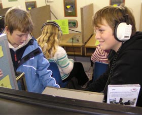 Kurrajong Radio Museum - Hotel WA 2