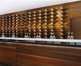Oakvale Wines - Hotel WA 2