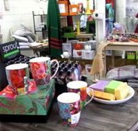 The Famous Tinonee Cafe and Gift Shop - Hotel WA