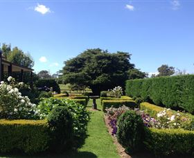 All Saints Garden - Hotel WA 1