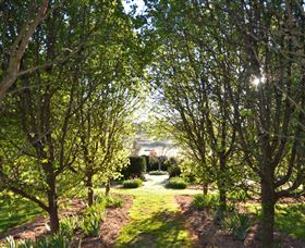 All Saints Garden - Hotel WA 4