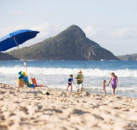 Fingal Bay Beach - Hotel WA