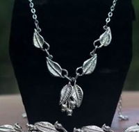 Australian Wildflower Jewellery Gallery - Hotel WA
