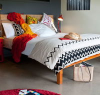 Deshons Retreat - Hotel WA