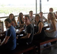 Hunter Valley Wine Tour 4 U - Hotel WA