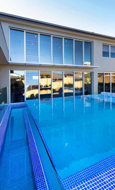 Senator Pools - Hotel WA 0