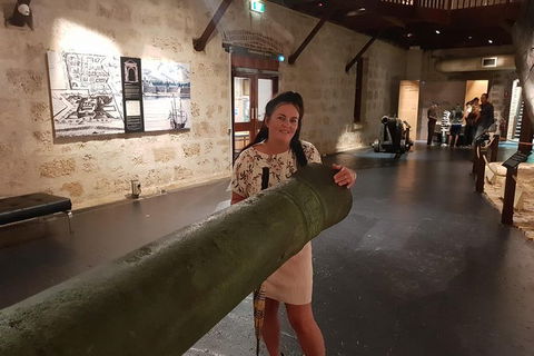 Fremantle History Tours With Complimentary Restaurant Lunch - Hotel WA 0
