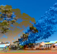McLaren Vale and Glenelg Wine Tasting and Sightseeing Half-day Afternoon - Hotel WA