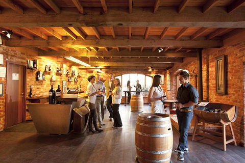 McLaren Vale Hop-On Hop-Off Winery Tour From Adelaide - Hotel WA 3