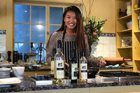 Barossa Valley Via Hahndorf ( Historical German Village ) Inc Maggie Beers Farm - Hotel WA 16