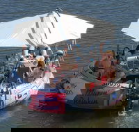 Adelaide 2-Hour BBQ Boat Hire for 10 People - Hotel WA