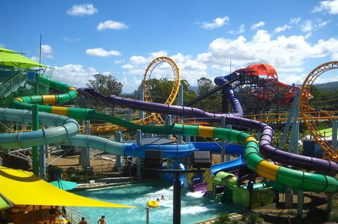 Gold Coast Theme Parks - Hotel WA 1