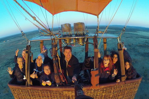Early Morning Ballooning In Alice Springs - Hotel WA 3