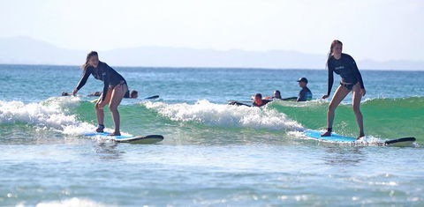 Out The Back 3-Day Surf School In Byron Bay - Hotel WA 1
