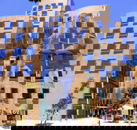 University of Technology - Dr Chau Chak Wing Building - Hotel WA