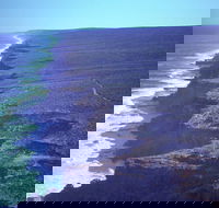 Useless Loop - Hotel WA