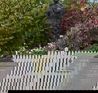 Alexander Cameron Statue - Hotel WA