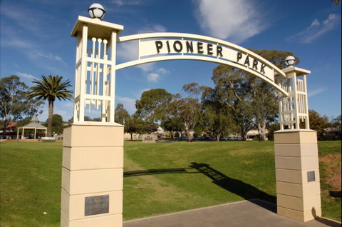 Gawler Historic Main Street Walking Tour - Hotel WA 2