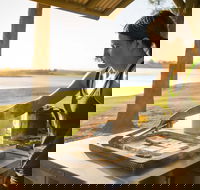 Lake Samsonvale - Hotel WA