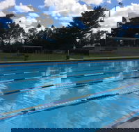 Binalong Memorial Swimming Pool - Hotel WA