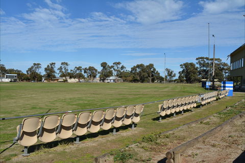 Cleve Sporting Facilities - Hotel WA 2