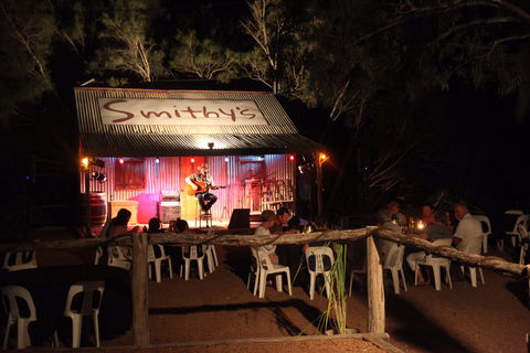 Smithy's Outback Dinner And Show - Hotel WA 0