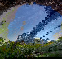 Umpherston Sinkhole - Hotel WA