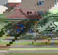 Bundaberg War Nurses Memorial and Park - Hotel WA