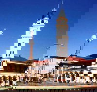Bundaberg War Memorial - Hotel WA