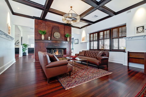 Elderton Wines Cellar Door - Hotel WA 1