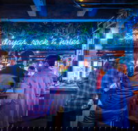 Holey Moley Bayside - Hotel WA