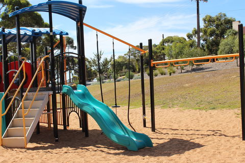 Train Playground - Hotel WA 0