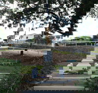 Manly War Memorial - Hotel WA