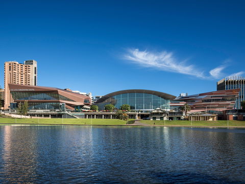 Adelaide Convention Centre - Hotel WA 1