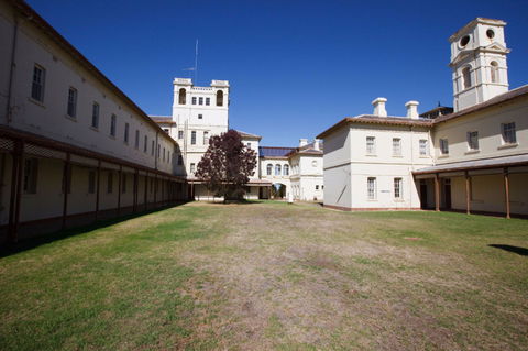Aradale Lunatic Asylum - Hotel WA 1