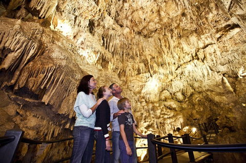Ngilgi Cave - Hotel WA 1