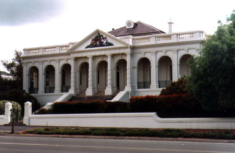 The Yass Courthouse - Hotel WA 1