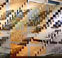 Ultragrafik Fine Art Gallery - Hotel WA