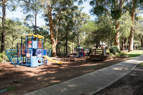Vasse River And Rotary Park - Hotel WA 0