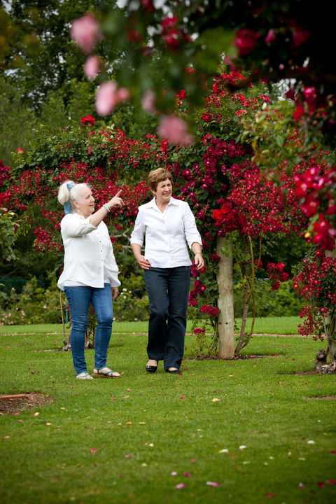 Victoria State Rose Garden At Werribee Park - Hotel WA 2