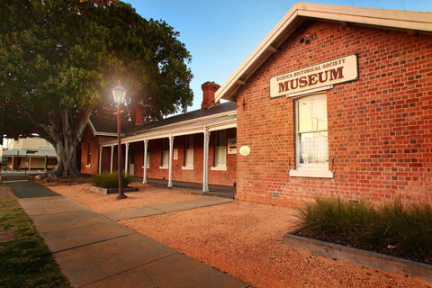 Echuca Historical Society Museum And Archive - Hotel WA 0