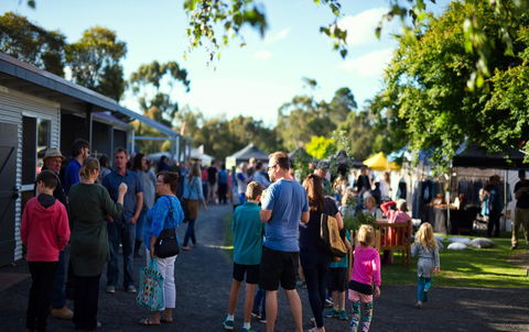 Meeniyan Square - Hotel WA 2