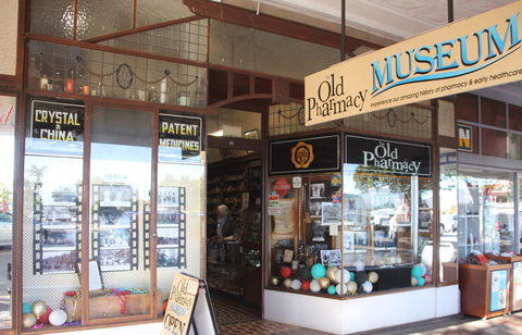 Old Pharmacy Museum  Childers - Hotel WA 0