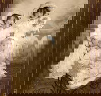 Olde Time Portraits - Hotel WA