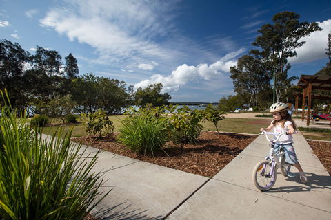 Russell Island (Canaipa) - Hotel WA 1