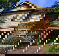 Wallarobba Arts and Cultural Centre - Hotel WA